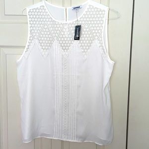 NWT Express sleeveless blouse size L